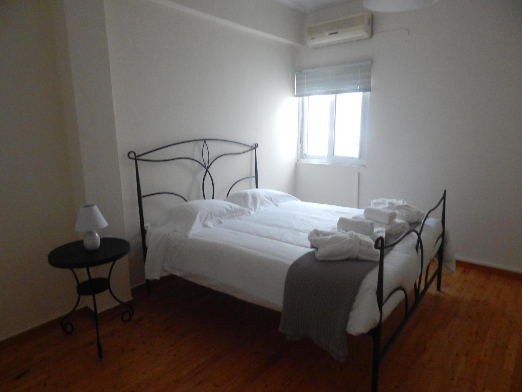 Dn Sea Apartments Kalamata Room photo